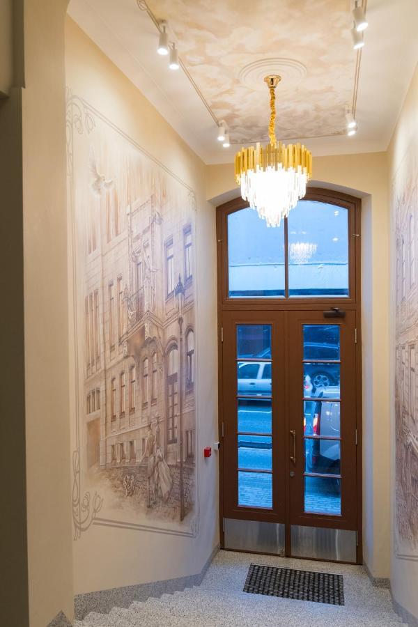 Theatre Apartments Lacplesa Riga Exterior photo